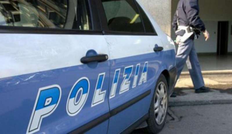 Tragedia A Roma Guardia Giurata Uccide Un Collega Colpo Partito Per Errore In Terris 