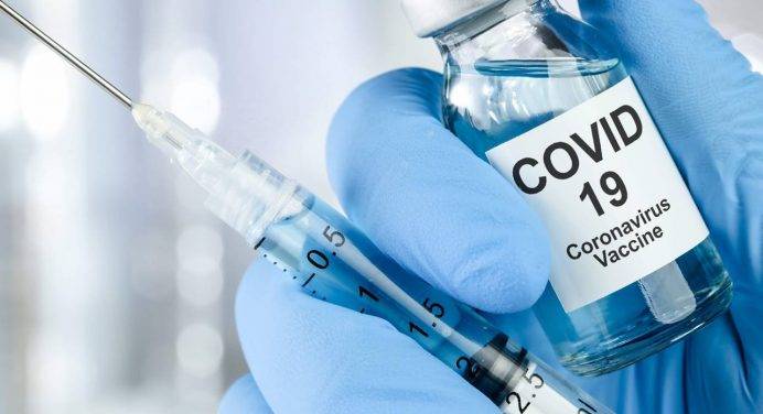 Coronavirus, sospesa la sperimentazione del vaccino alla Johnson&Johnson