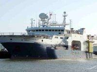 Nave Msf attracca al porto di Augusta