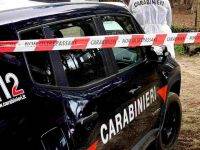 Femminicidio a Bucchianico: donna uccisa in un vicolo, arrestato il figlio