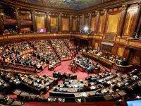 Passa la fiducia con 95 sì. Forza Italia, Lega e M5s non votano