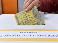 Elezioni, 51 milioni di italiani alle urne: affluenza in calo