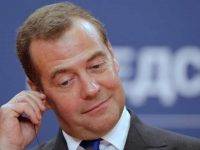 Ucraina, Medvedev attacca il Ministro Crosetto: “Un raro eccentrico”