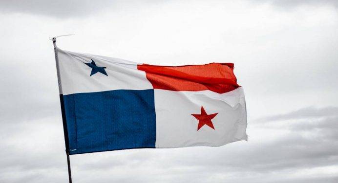 Panama: José Raúl Mulino si è insediato alla presidenza