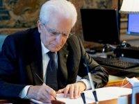 Giornata Mondiale del Rifugiato, Mattarella: “Superare la gestione emergenziale”