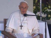 Papa Francesco: “Maria è la Nostra Signora ‘affrettata’ che ci accoglie e indica Gesù”