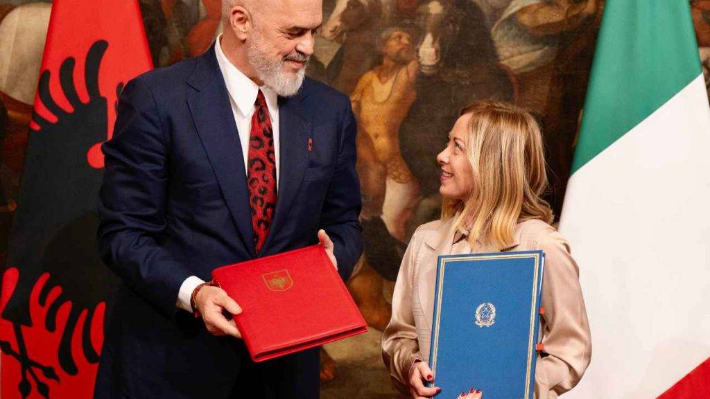 Edi Rama Giorgia Meloni accordo Albania