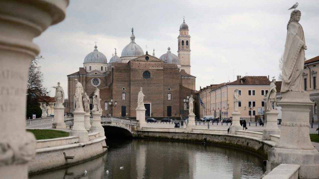 Padova Basilica di Santa Giustina funerali Giulia Cecchettin