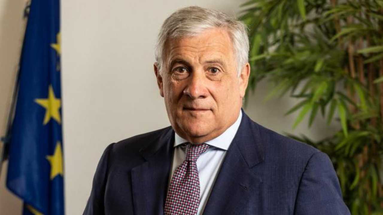 Lotta al traffico di esseri umani: Tajani annuncia la nomina un inviato speciale