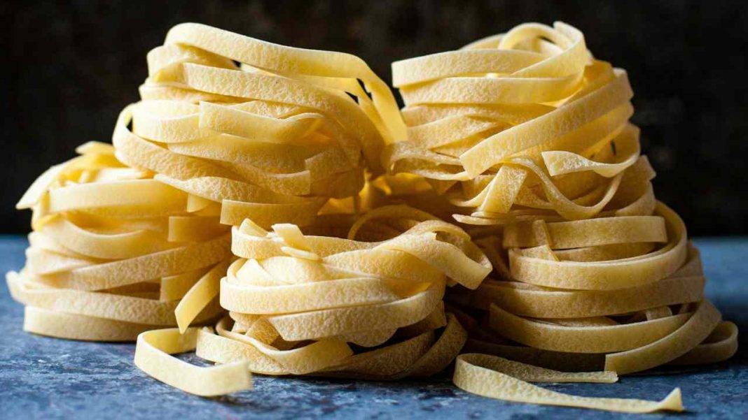 Pasta export