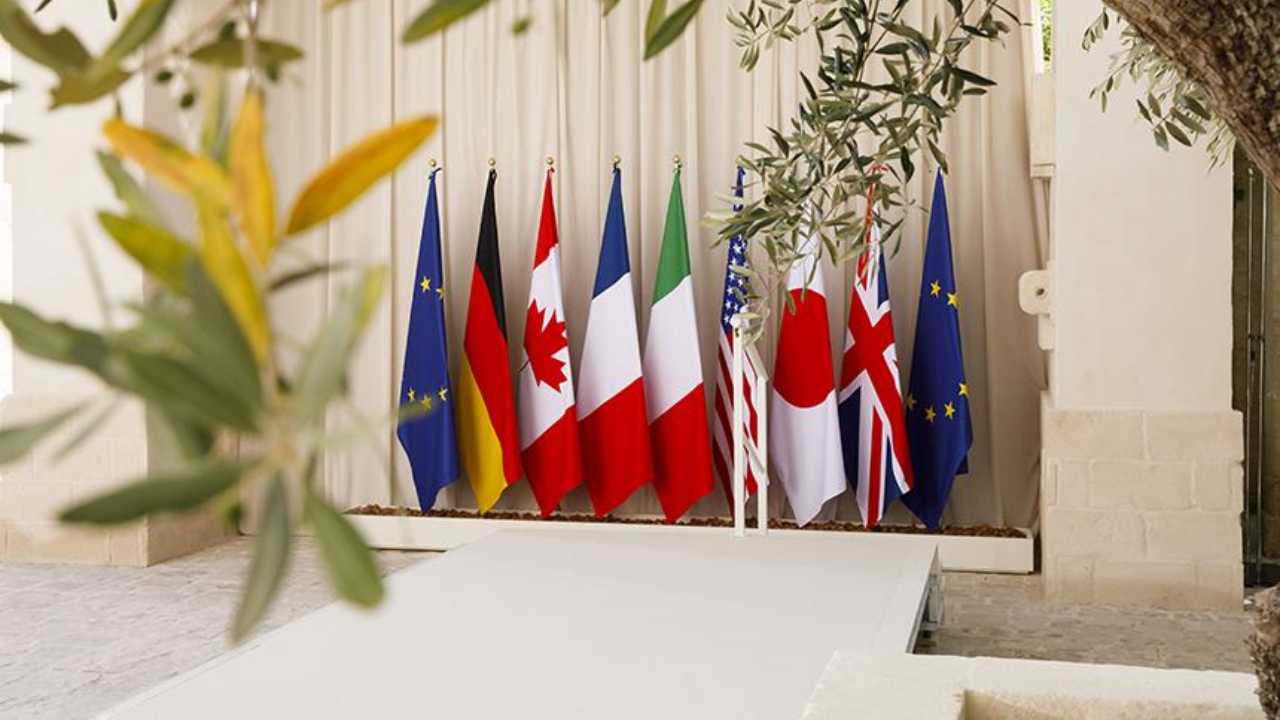 Al via il G7: giunti tutti i leader. I temi della prima sessione