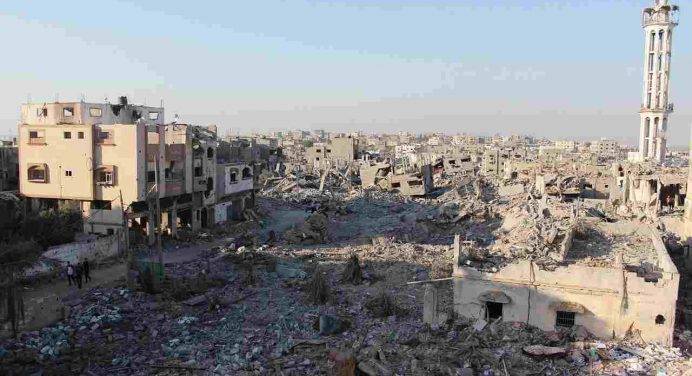 Striscia di Gaza: Londra riprende i finanziamenti all’Unrwa