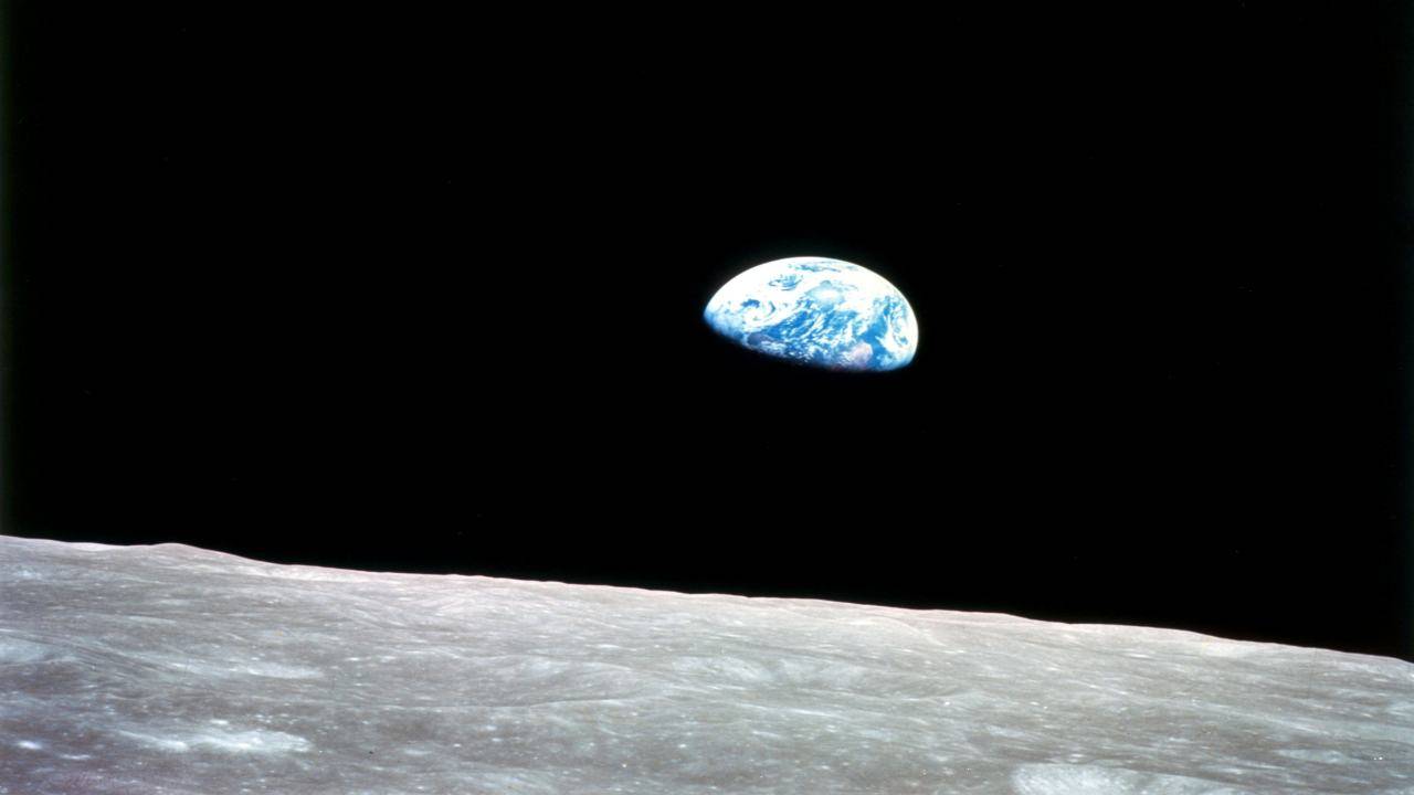Morto l’astronauta che fotografò la “Terra che sorge”
