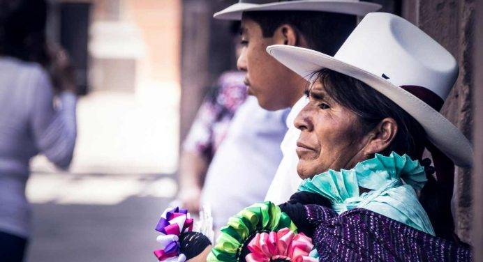 Messico: gli indigeni bloccano le strade per protesta contro il Governo