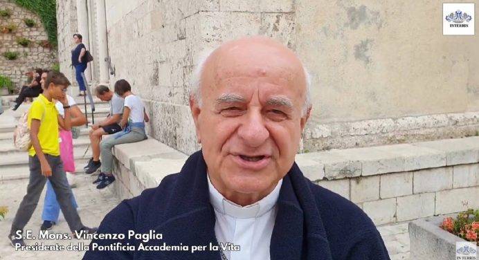 Mons. Paglia: “La Comunione, medicina per chi ha bisogno di seguire il Vangelo”