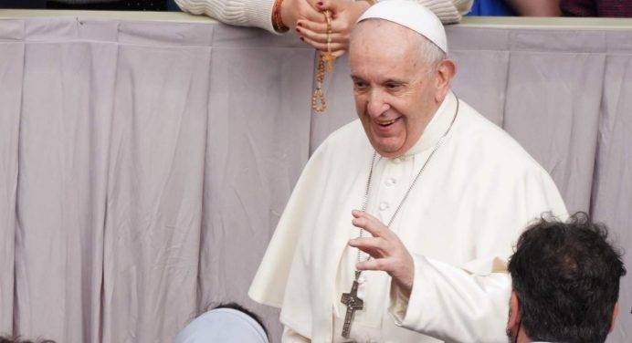 Papa Francesco: “Tutti possiamo sbagliare ma nessuno è sbagliato”