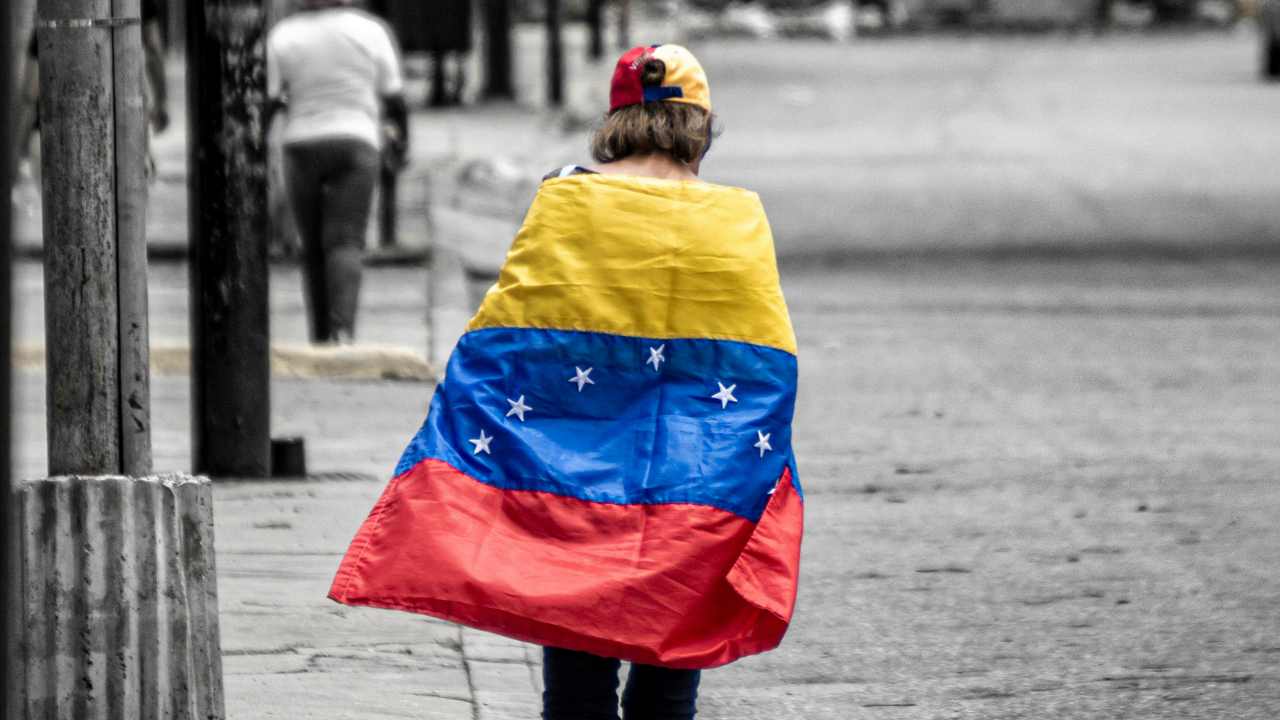 Il Venezuela libera 86 minori dopo le proteste anti Maduro