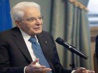 Mattarella: “La democrazia si perfeziona ogni giorno”