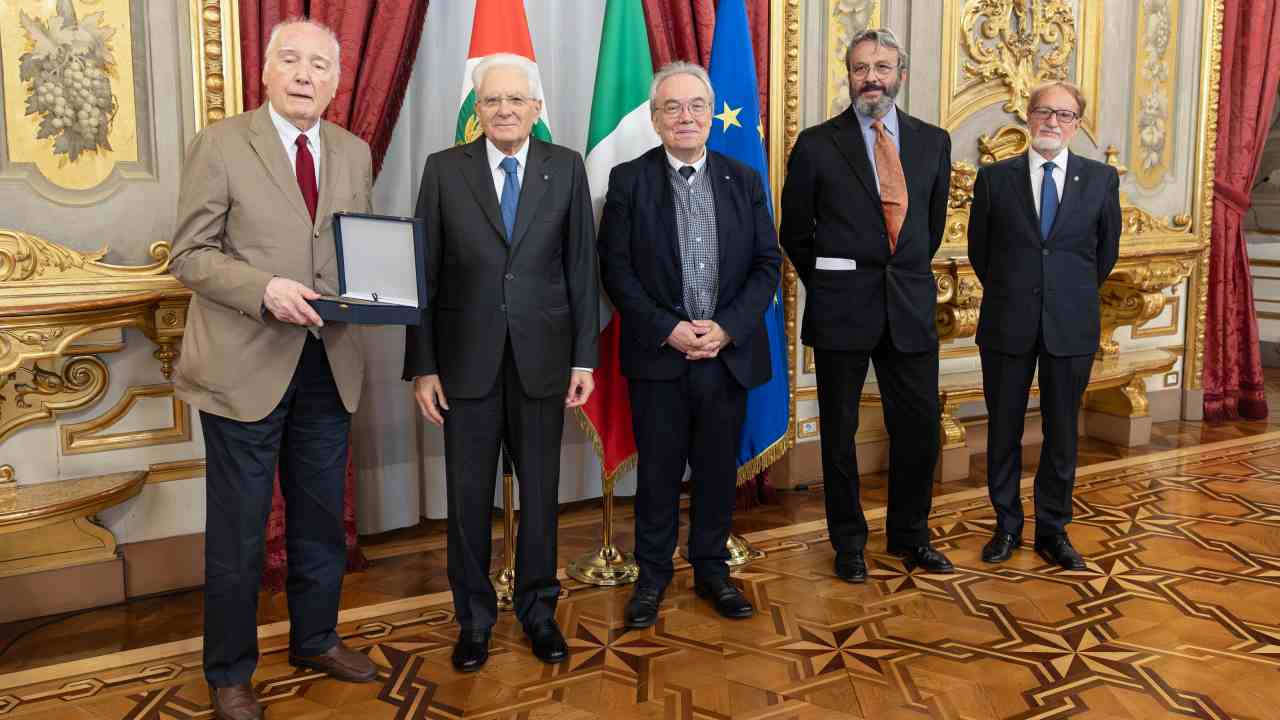 Mattarella consegna i premi “Presidente della Repubblica” in Quirinale