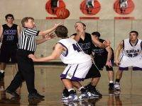 Basket, il gioco che ci fa alzare lo sguardo